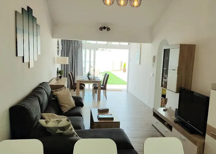 Orquidea With Private Garden Σπίτι διακοπών Πλάγια ντελ Ινγκλές